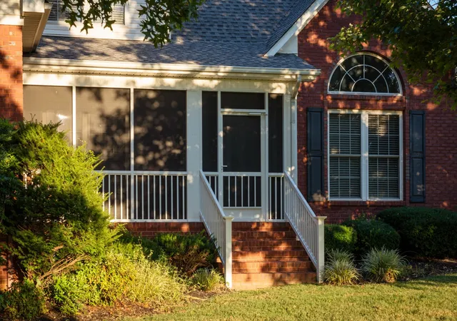 Photo 4 of House for sale at 8005 Dry Crk Rd, Mount Pleasant, TN 38474 | MLS# 3542284 | Listing updated on 2026-09-04