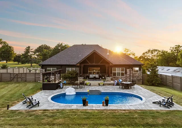 Single family home for sale at 1461 Neelys Bnd Rd, Madison, TN 37115 | MLS# 3596136