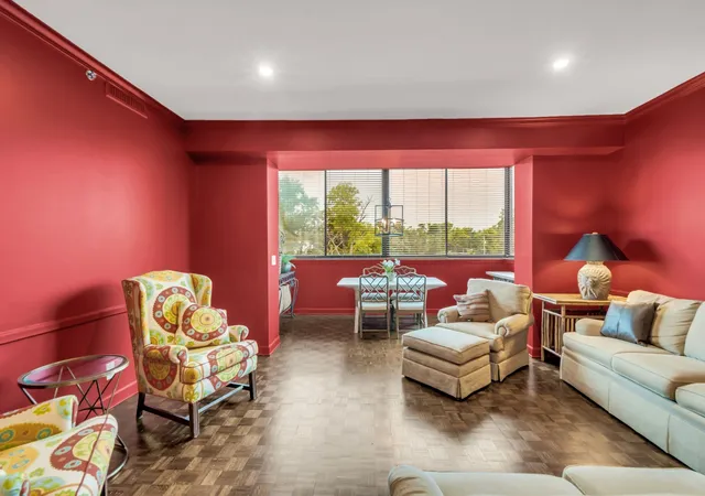 Photo 3 of Condo for sale at 105 Leake Ave #34, Nashville, TN 37205 | MLS# 3542280 | Listing updated on 2026-09-04