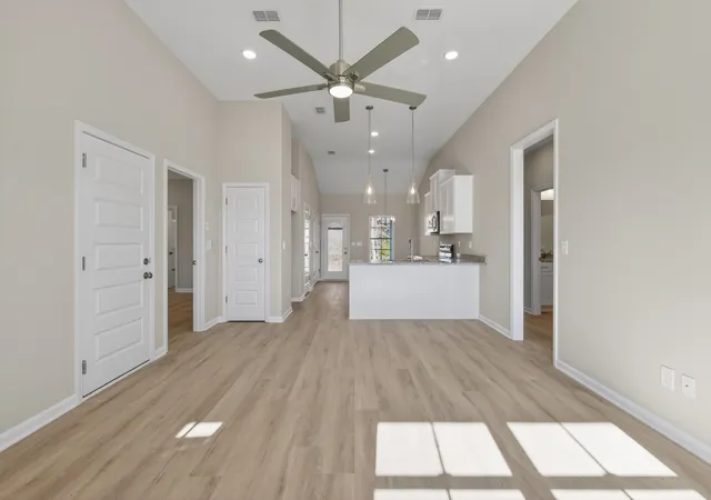 Photo 3 of Single family home for sale at 336 N Frk Branch Rd, Tullahoma, TN 37388 | MLS# 3542229 | Listing updated on 2026-09-22