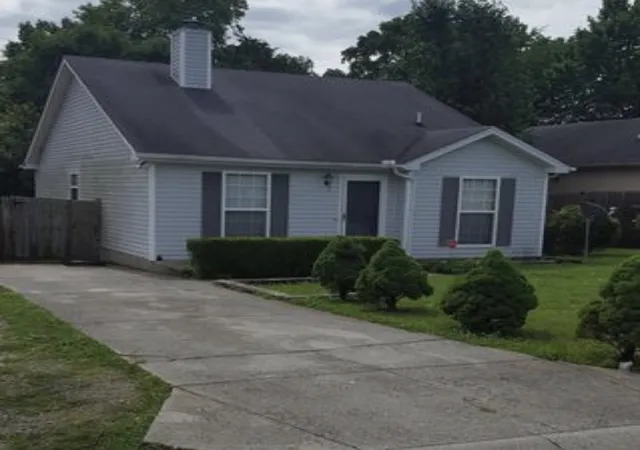 Photo 2 of Single family home for sale at 456 Cedar Park Cir, La Vergne, TN 37086 | MLS# 3542317 | Listing updated on 2026-09-12