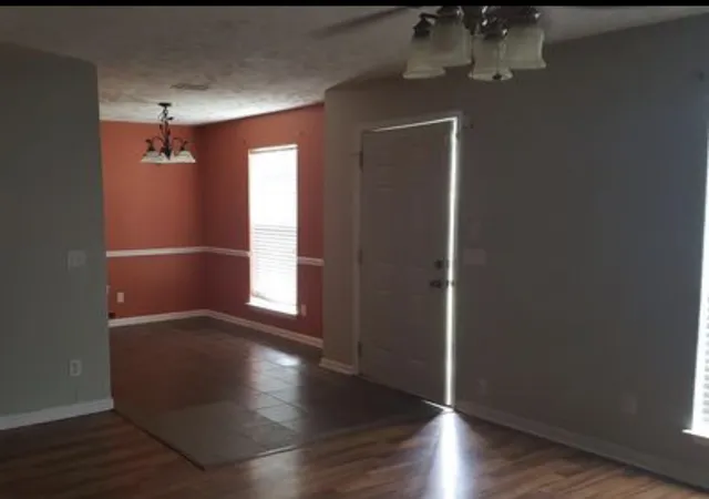 Photo 3 of Single family home for sale at 456 Cedar Park Cir, La Vergne, TN 37086 | MLS# 3542317 | Listing updated on 2026-09-12
