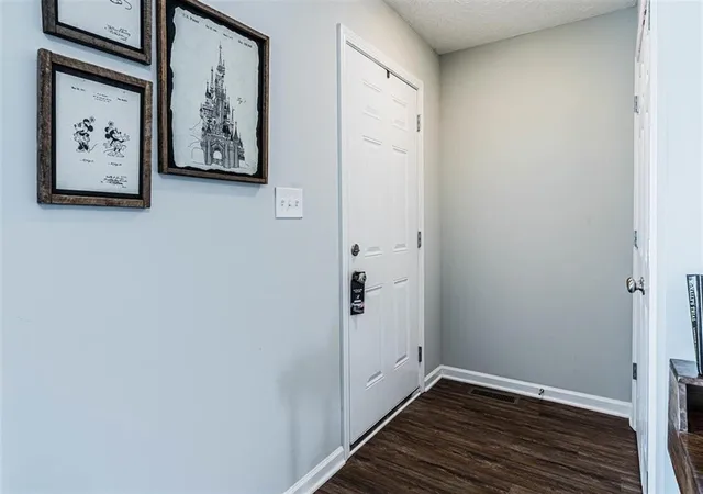 Photo 2 of Single family home for sale at 657 Cherry Blossom Rd, Bowling Green, KY 42103 | MLS# 3542350 | Listing updated on 2026-09-04