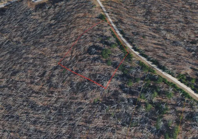 Photo 4 of Land for sale at 0 Horizon Dr, Pikeville, TN 37367 | MLS# 3542355 | Listing updated on 2026-09-23
