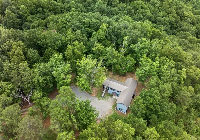 Photo 1 of Single family home for sale at 1529 Pea Ridge Rd, Liberty, TN 37095 | MLS# 3542546 | Listing updated on 2026-09-05