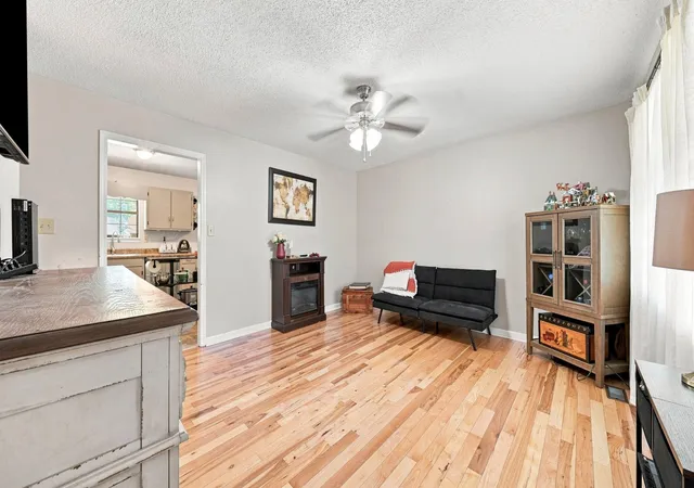 Photo 3 of Single family home for sale at 164 Woodgate Dr SE, Cleveland, TN 37323 | MLS# 3542387 | Listing updated on 2026-09-25