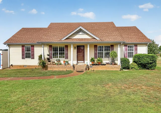 Photo 2 of Single family home for sale at 111 Bryan James Ln, Portland, TN 37148 | MLS# 3542423 | Listing updated on 2026-09-23