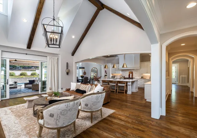 Photo 1 of Mansion for sale at 9266 Berwyn Ct, Brentwood, TN 37027 | MLS# 3542457 | Listing updated on 2026-10-20