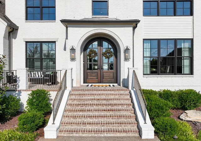 Photo 3 of Single family home for sale at 9266 Berwyn Ct, Brentwood, TN 37027 | MLS# 3542457 | Listing updated on 2026-09-22