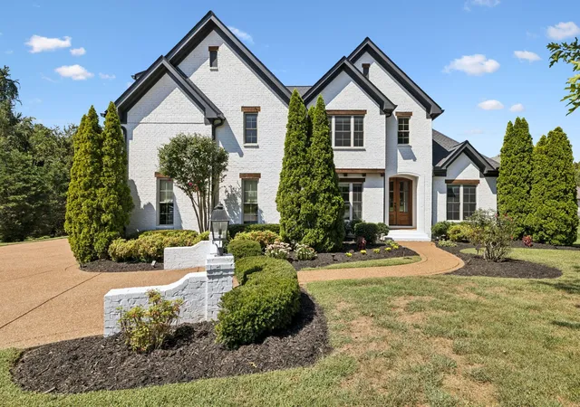 Photo 1 of Single family home for sale at 1005 Orchard Hl Ct, Arrington, TN 37014 | MLS# 3593663 | Listing updated on 2026-09-26