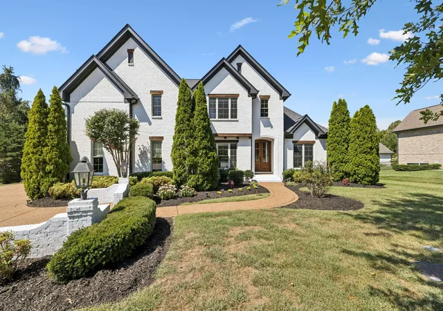 Photo 3 of Single family home for sale at 1005 Orchard Hl Ct, Arrington, TN 37014 | MLS# 3593663 | Listing updated on 2026-09-26