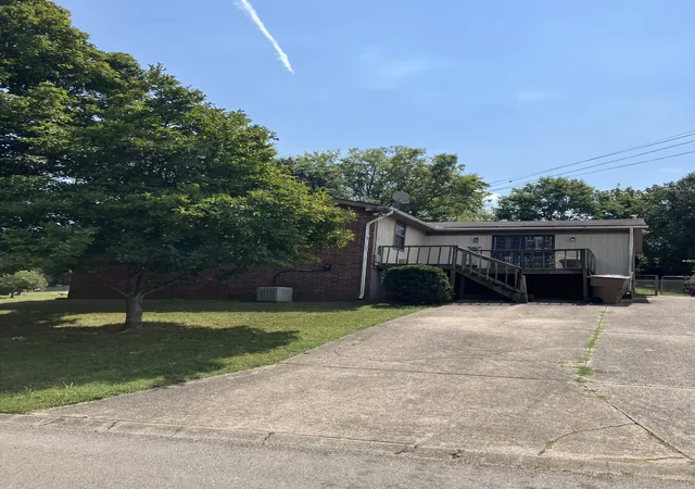 Photo 2 of Multi family home for sale at 1208 Rosebank Ave, Nashville, TN 37206 | MLS# 3542728 | Listing updated on 2026-09-08