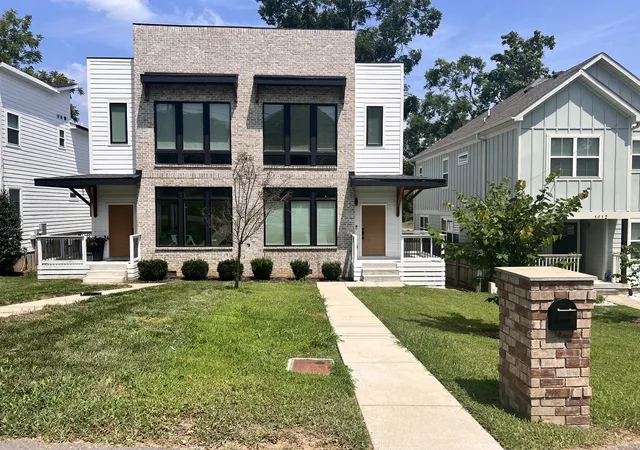 Photo 1 of Townhouse for sale at 1714 Nubell St, Nashville, TN 37208 | MLS# 3542482 | Listing updated on 2026-09-30