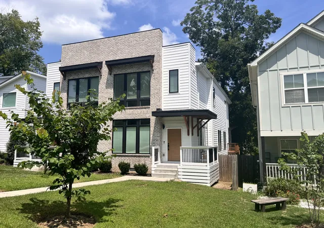 Photo 2 of Townhouse for sale at 1714 Nubell St, Nashville, TN 37208 | MLS# 3542482 | Listing updated on 2026-09-30
