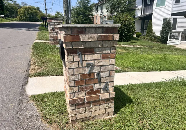 Photo 4 of Townhouse for sale at 1714 Nubell St, Nashville, TN 37208 | MLS# 3542482 | Listing updated on 2026-09-30