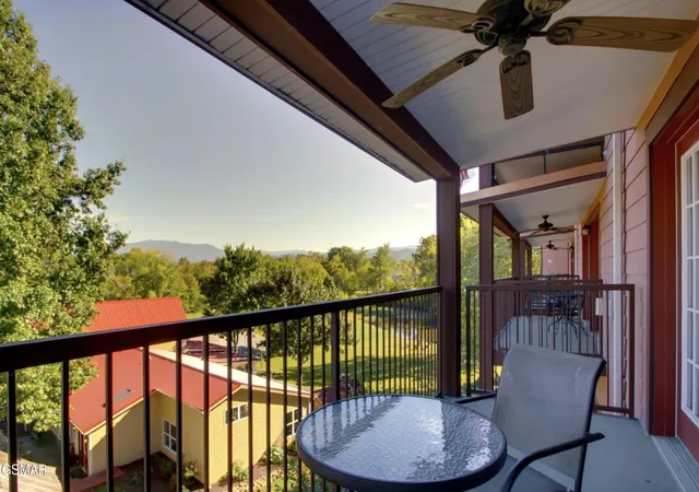 Photo 1 of Sale Pending at 527 River Pl Way #524, Sevierville, TN 37862 | MLS# 3542479 | Listing updated on 2026-09-22