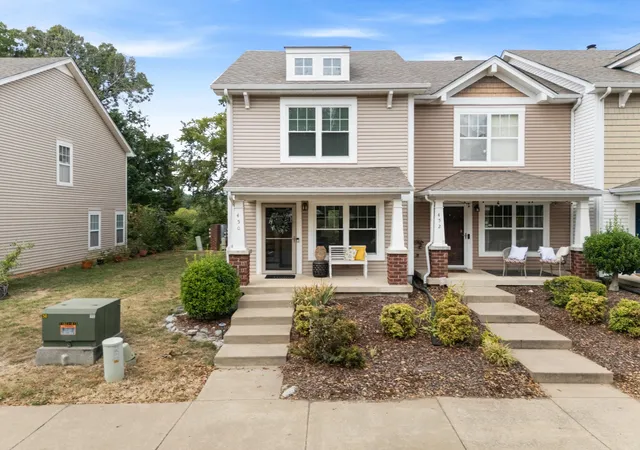 Townhouse for sale at 450 Flintlock Ct, Nashville, TN 37217 | MLS# 3544414