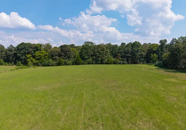 Photo 3 of Manufactured home for sale at 20 Light Ln, Kelso, TN 37348 | MLS# 3542487 | Listing updated on 2026-09-05