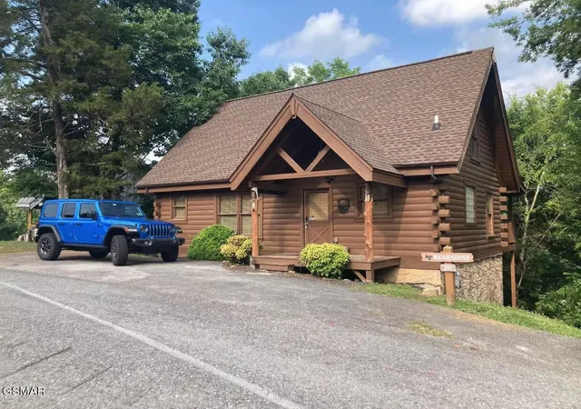 Single family home for sale at 234 Alpine Mountain Way, Pigeon Forge, TN 37863 | MLS# 3542493 | Listing updated on 2026-09-12