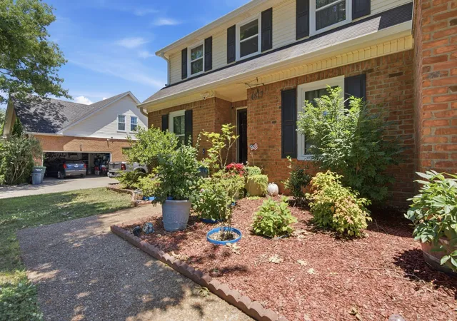 Photo 3 of Single family home for sale at 4817 Morgan Dr, Old Hickory, TN 37138 | MLS# 3542495 | Listing updated on 2026-09-13