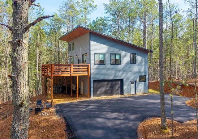 Photo 2 of Single family home for sale at 126 Hummingbird Way, Copperhill, TN 37317 | MLS# 3542544 | Listing updated on 2026-09-05