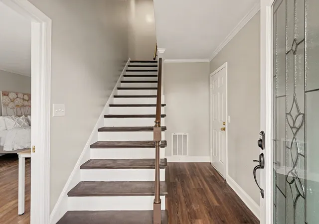 Listing Photo 4 - Condo for sale in building located at 122 Jefferson Sq, Nashville, TN 37215