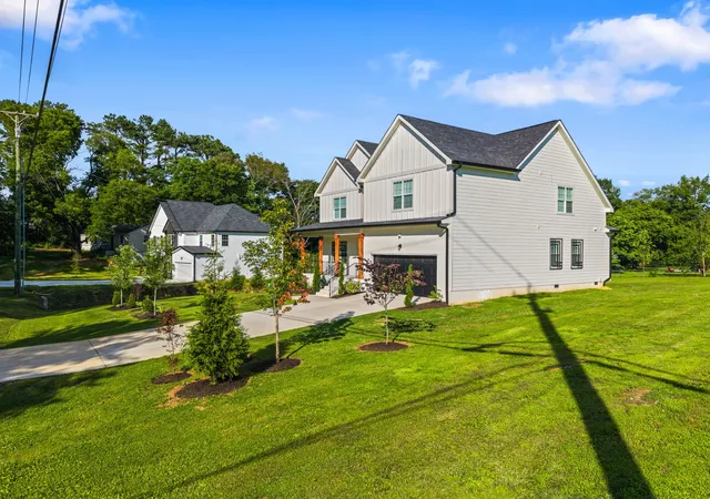 Photo 2 of Single family home for sale at 3406 Lallemand Dr, Nashville, TN 37211 | MLS# 3542540 | Listing updated on 2026-09-05