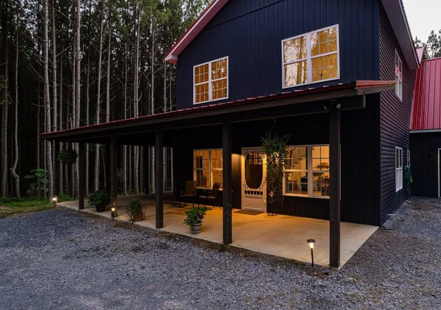 Photo 4 of Single family home for sale at 1194 Horseshoe Rd, Signal Mountain, TN 37377 | MLS# 3595894 | Listing updated on 2026-09-21