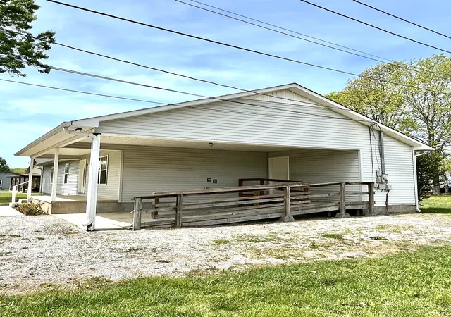 Photo 2 of Single family home for sale at 92 Chase Bnd Rd, Estill Springs, TN 37330 | MLS# 3543012 | Listing updated on 2026-09-22