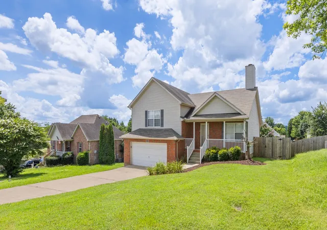 Photo 3 of Single family home for sale at 2505 Preston Way, Spring Hill, TN 37174 | MLS# 3542610 | Listing updated on 2026-09-05