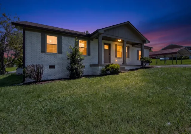 Photo 3 of Single family home for sale at 210 Crenshaw Rd, Hartsville, TN 37074 | MLS# 3542823 | Listing updated on 2026-09-22
