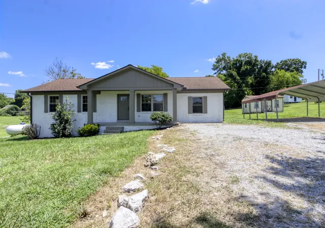 Photo 3 of Single family home for sale at 210 Crenshaw Rd, Hartsville, TN 37074 | MLS# 3542823 | Listing updated on 2026-09-28