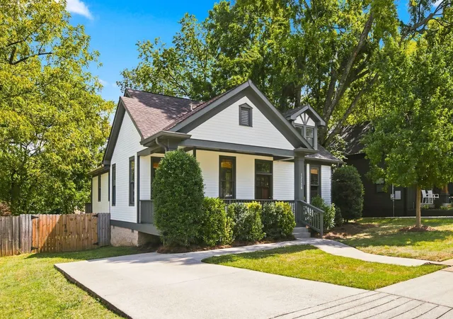 Photo 3 of Single family home for sale at 1213b North 7th St, Nashville, TN 37207 | MLS# 3542775 | Listing updated on 2026-09-20