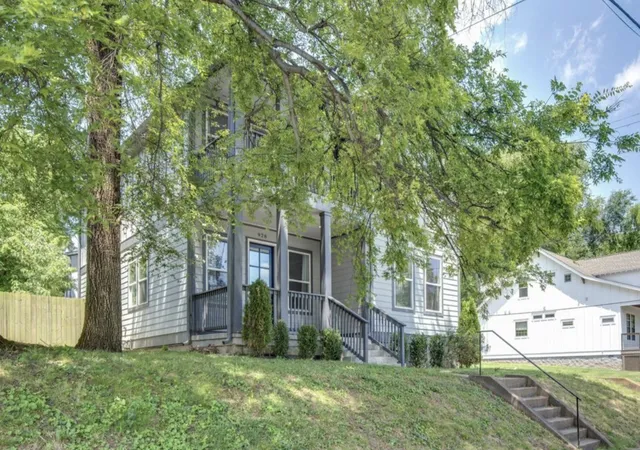 Photo 2 of Single family home for sale at 928 North 6th St, Nashville, TN 37207 | MLS# 3542688 | Listing updated on 2026-09-05