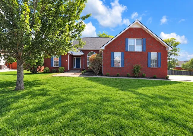 Photo 1 of Single family home for sale at 3908 Justene Ct, Clarksville, TN 37040 | MLS# 3542703 | Listing updated on 2026-10-13
