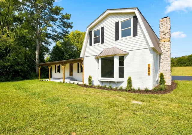 Photo 3 of Single family home for sale at 1548 Roy Sellers Rd, Columbia, TN 38401 | MLS# 3545374 | Listing updated on 2026-09-30