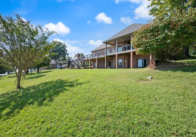 Photo 2 of Single family home for sale at 605 Lake Hvn Dr, Mount Juliet, TN 37122 | MLS# 3542766 | Listing updated on 2026-09-13