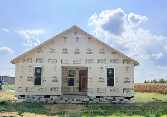 Photo 1 of Single family home for sale at 87 Daniel Holw Rd, Tullahoma, TN 37388 | MLS# 3543147 | Listing updated on 2026-10-01