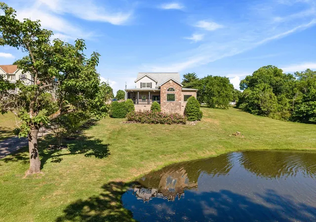 Photo 1 of Single family home for sale at 3400 Cobblestone Mills Rd, Spring Hill, TN 37174 | MLS# 3546543 | Listing updated on 2026-09-29