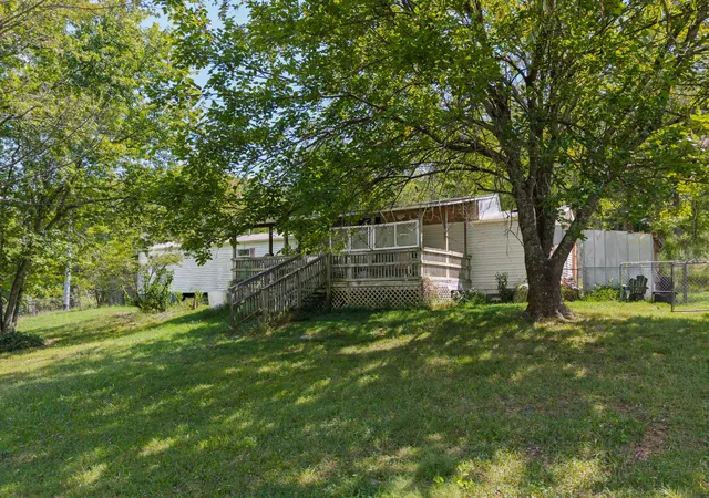 Photo 16 of Land for sale at 207 Wells Holw Rd, Petersburg, TN 37144 | MLS# 3542757 | Listing updated on 2026-09-06