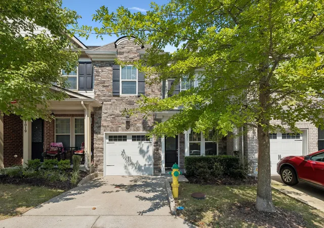 Photo 1 of Townhouse for sale at 1021 Livingstone Ln, Mount Juliet, TN 37122 | MLS# 3542788 | Listing updated on 2026-09-06