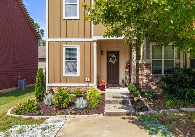 Photo 2 of Townhouse for sale at 251 Sharon Dr NE #251, Cleveland, TN 37312 | MLS# 3543102 | Listing updated on 2026-10-05