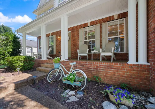 Photo 1 of Single family home for sale at 1902 Baileys Tr Dr, Spring Hill, TN 37174 | MLS# 3542893 | Listing updated on 2026-09-08