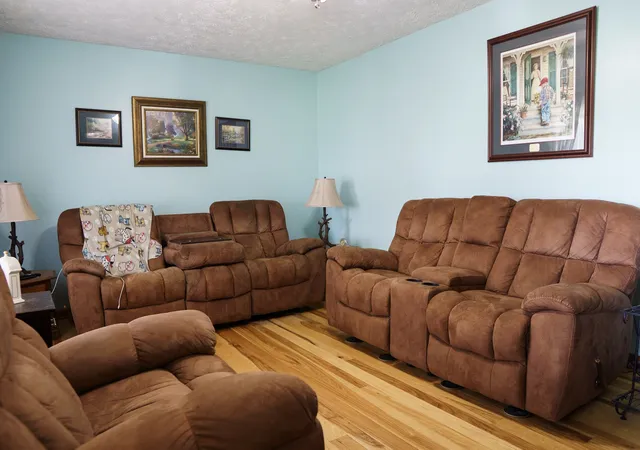 Photo 4 of Single family home for sale at 294 Little Fls St, Spencer, TN 38585 | MLS# 3542849 | Listing updated on 2026-09-06
