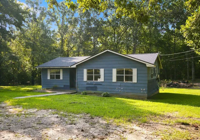Photo 2 of Sale Pending at 1468 Manley Loop, Dickson, TN 37055 | MLS# 3545558 | Listing updated on 2026-09-12