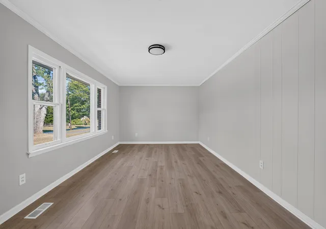 Photo 3 of Single family home for sale at 1790 Old Estill Springs Rd, Winchester, TN 37398 | MLS# 3542865 | Listing updated on 2026-09-06