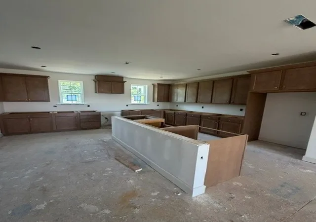 Photo 3 of Sale Pending at 5105 Barton Aly, Thompsons Station, TN 37179 | MLS# 3542874 | Listing updated on 2026-09-06
