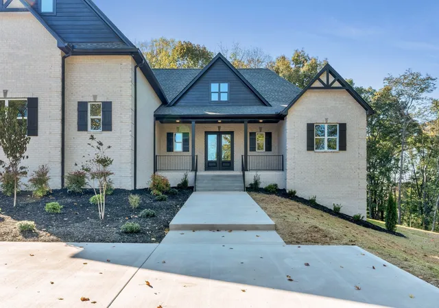 Photo 2 of Single family home for sale at 1000 Hogans Branch Rd, Hendersonville, TN 37075 | MLS# 3542905 | Listing updated on 2026-10-08