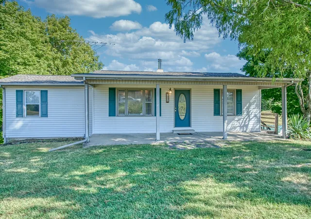 Photo 3 of Sale Pending at 7334 Pleasant Ridge Rd, Sparta, TN 38583 | MLS# 3542923 | Listing updated on 2026-09-08