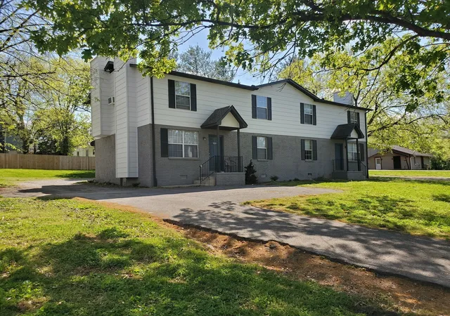 Photo 1 of Multi family home for sale at 208a E Palestine Ave, Madison, TN 37115 | MLS# 3542967 | Listing updated on 2026-09-07